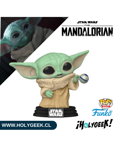 Baby Yoda sosteniendo la bolita metálica. Figura coleccionable original Funko.
