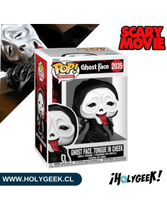 Ghost Face mostrando los detalles de la máscara cómica, la lengua larga y el arma. 2